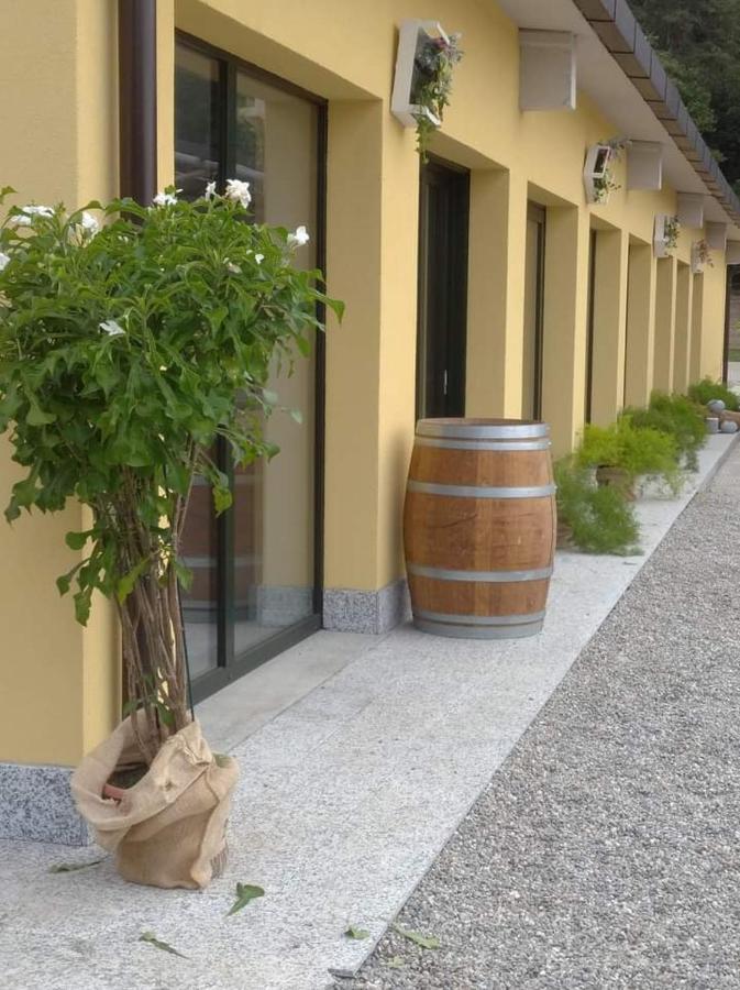 Azienda Agrituristica Scotti Villa Somma Lombardo Esterno foto